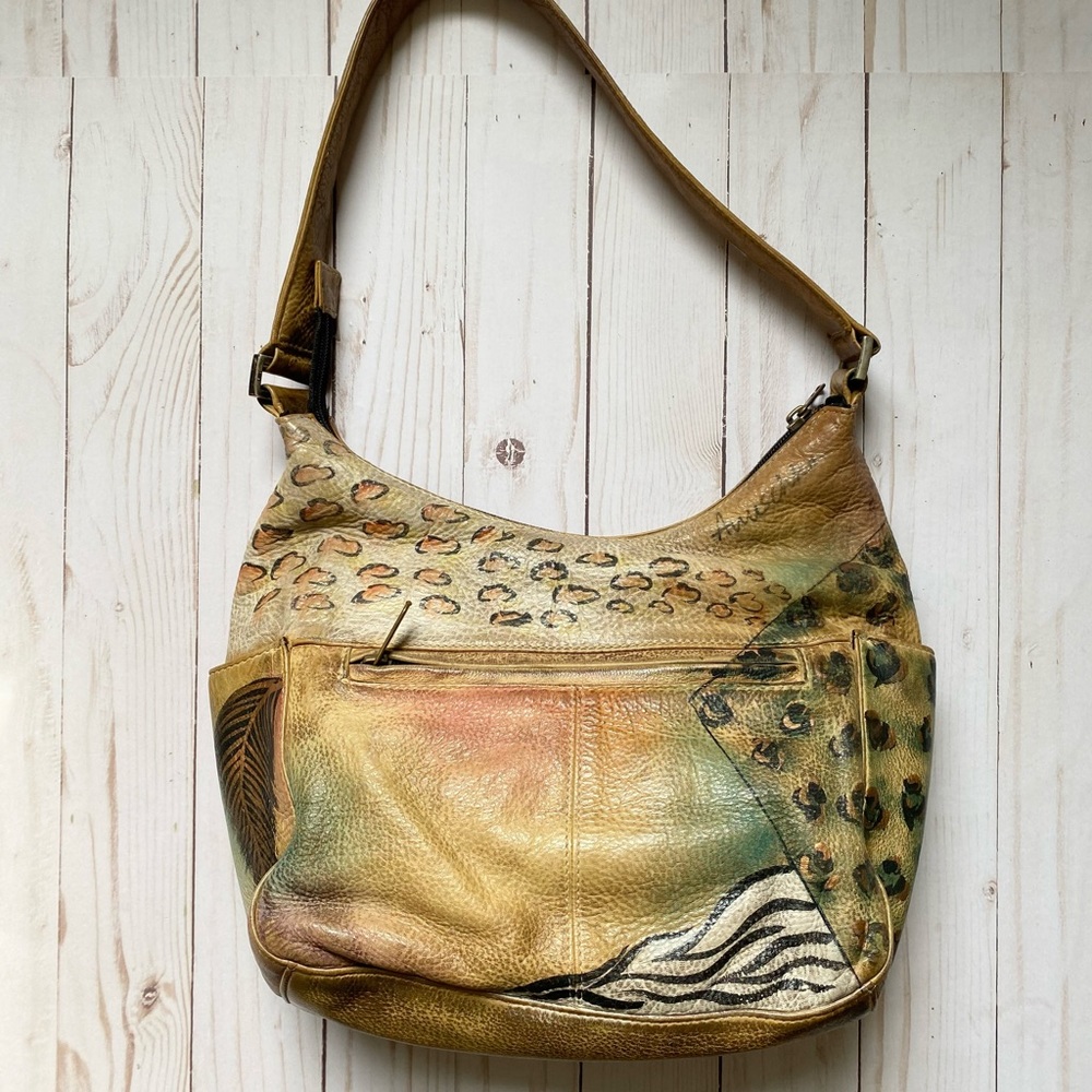 RARE Anuschka Hand-Painted Leopard Shoulder Bag - Picture 2 of 12
